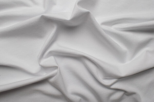 Чому трикотаж залишається найпопулярнішим матеріалом для моди